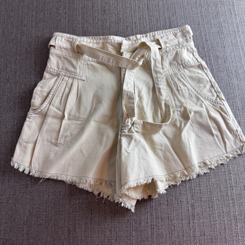 FP One Free People High Waisted Tie Belt Frayed Hem Shorts Cream Off White
